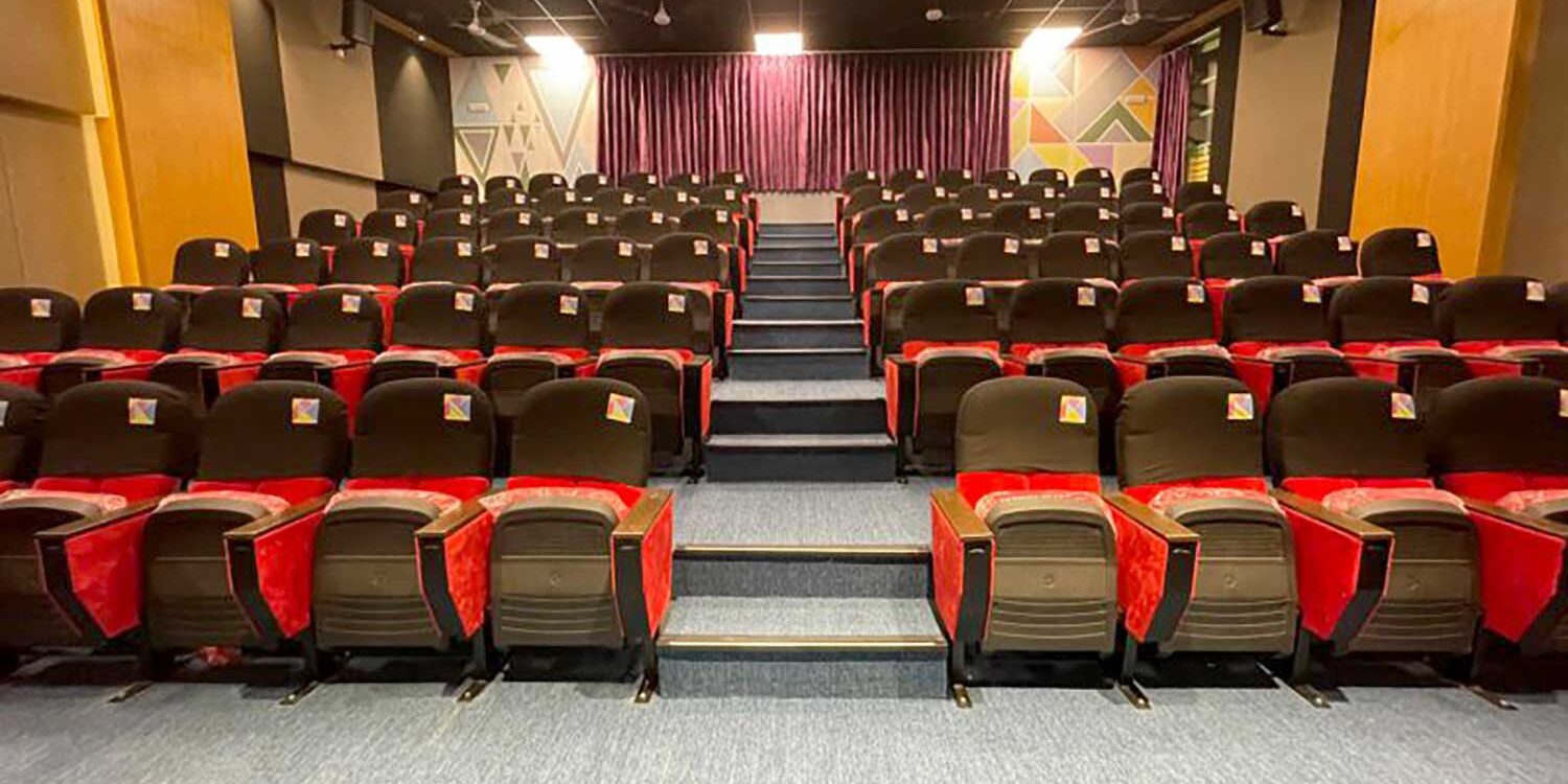Movie-time,-Tedx-Talks-must-be-a-part-of-education-for-children-1